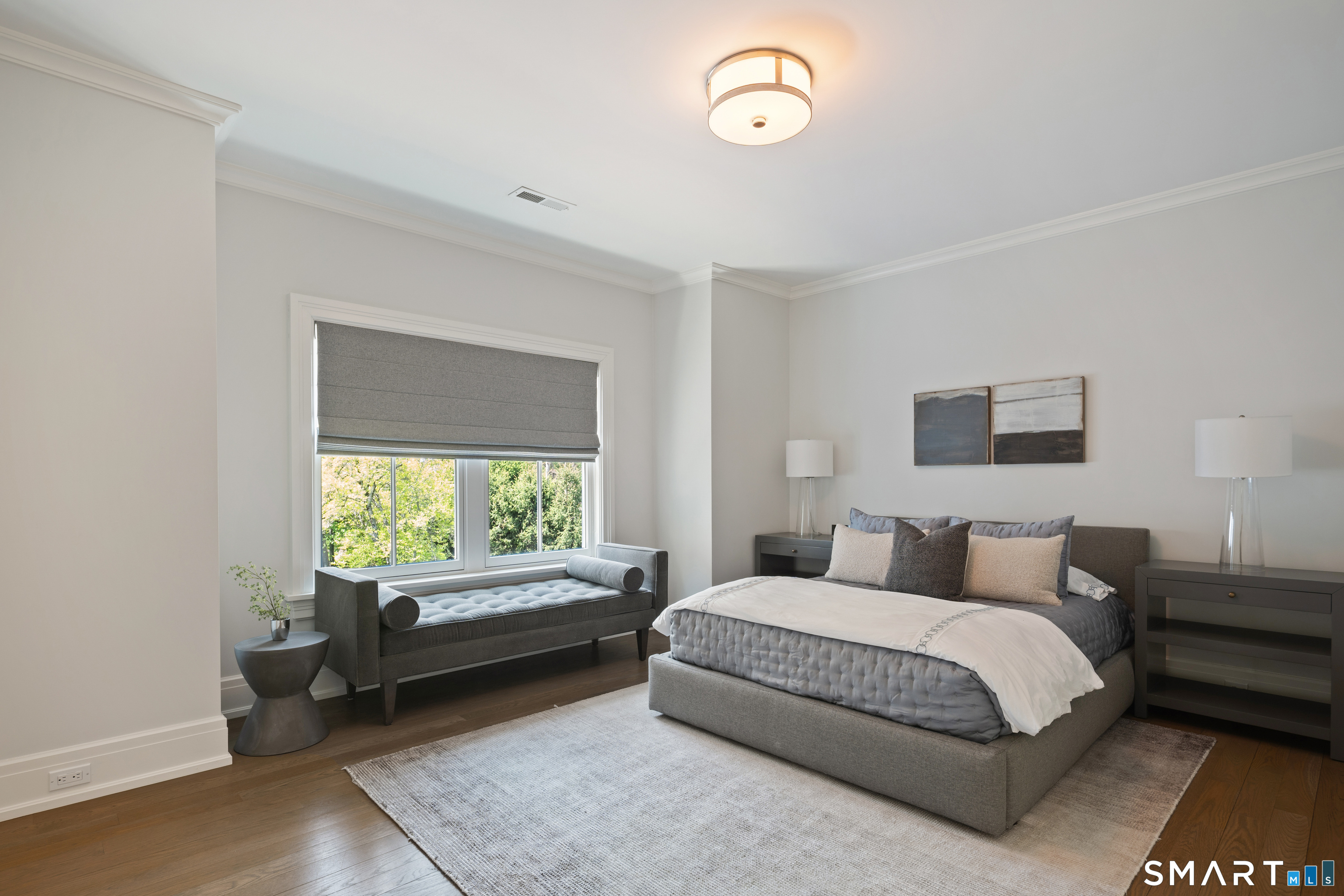 6 Twin Circle Drive