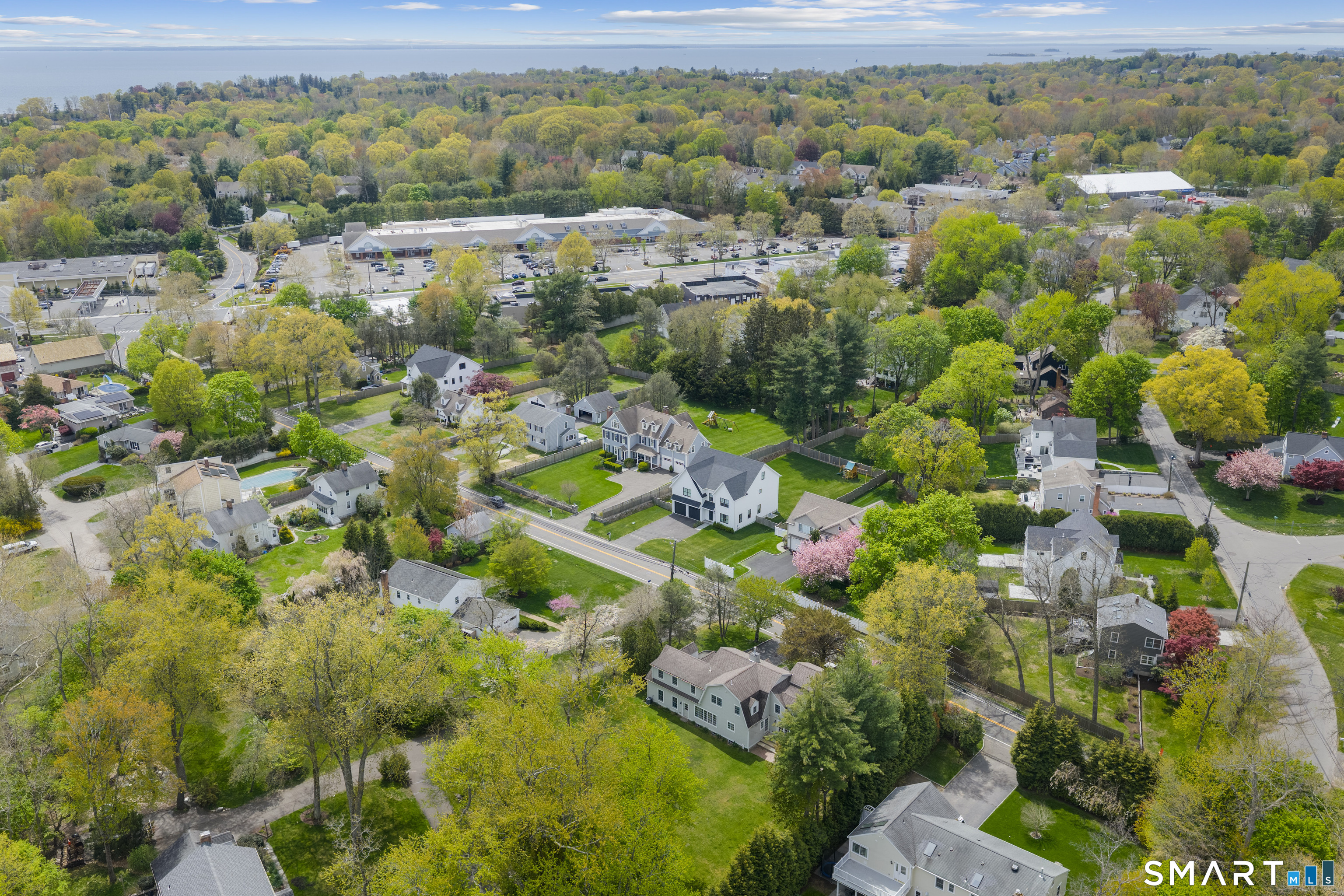 28 Bulkley Avenue North
