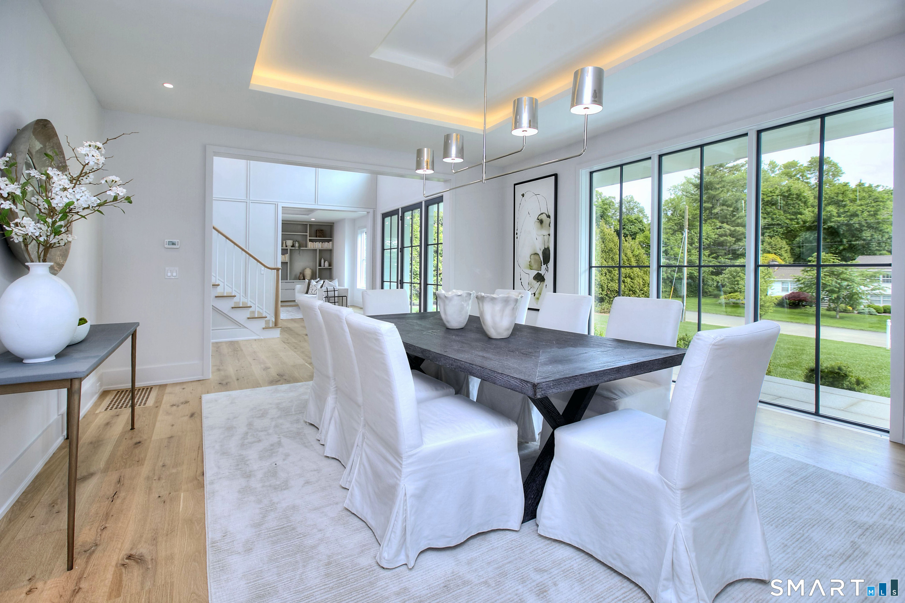 8 Pleasant Valley Lane