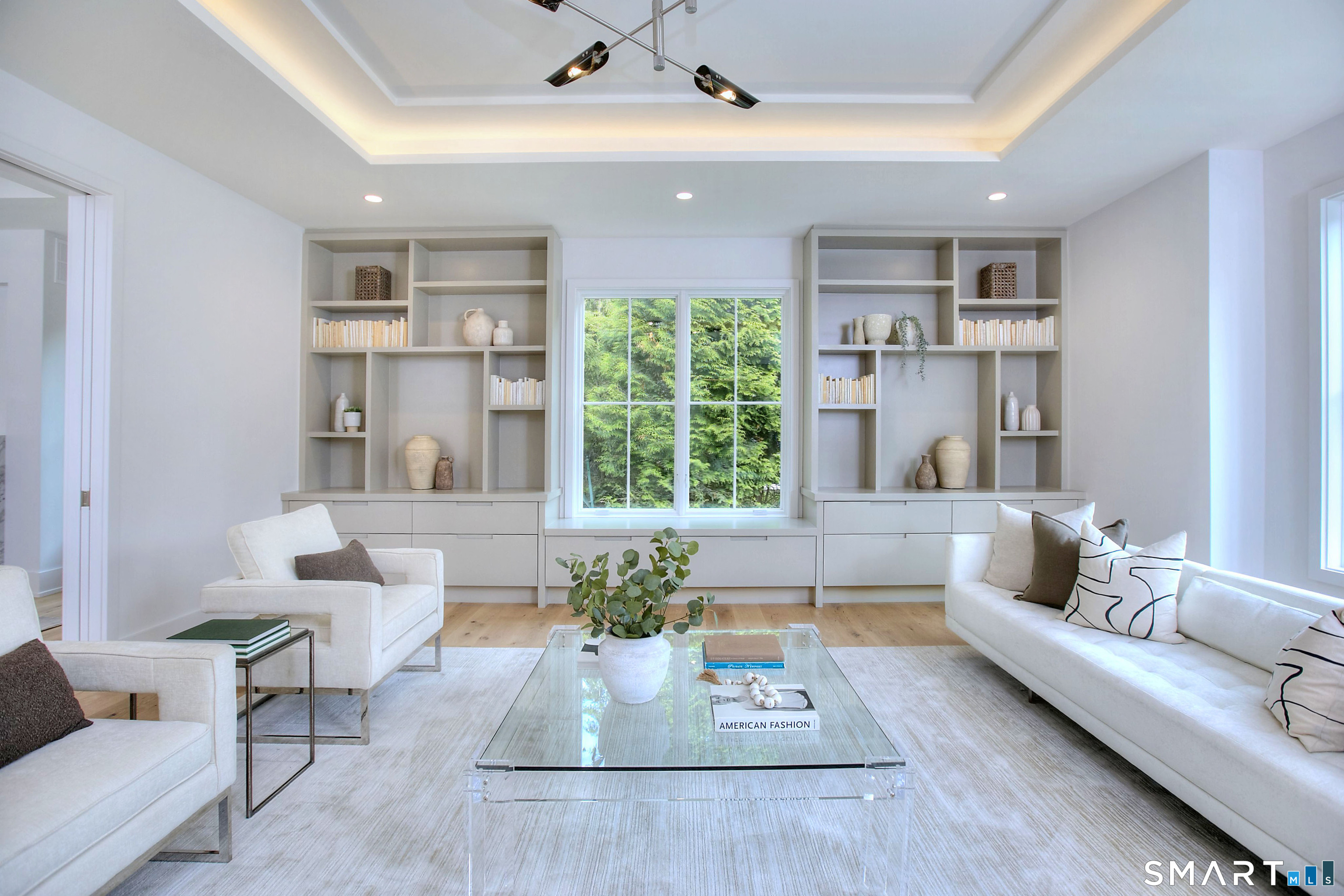 8 Pleasant Valley Lane