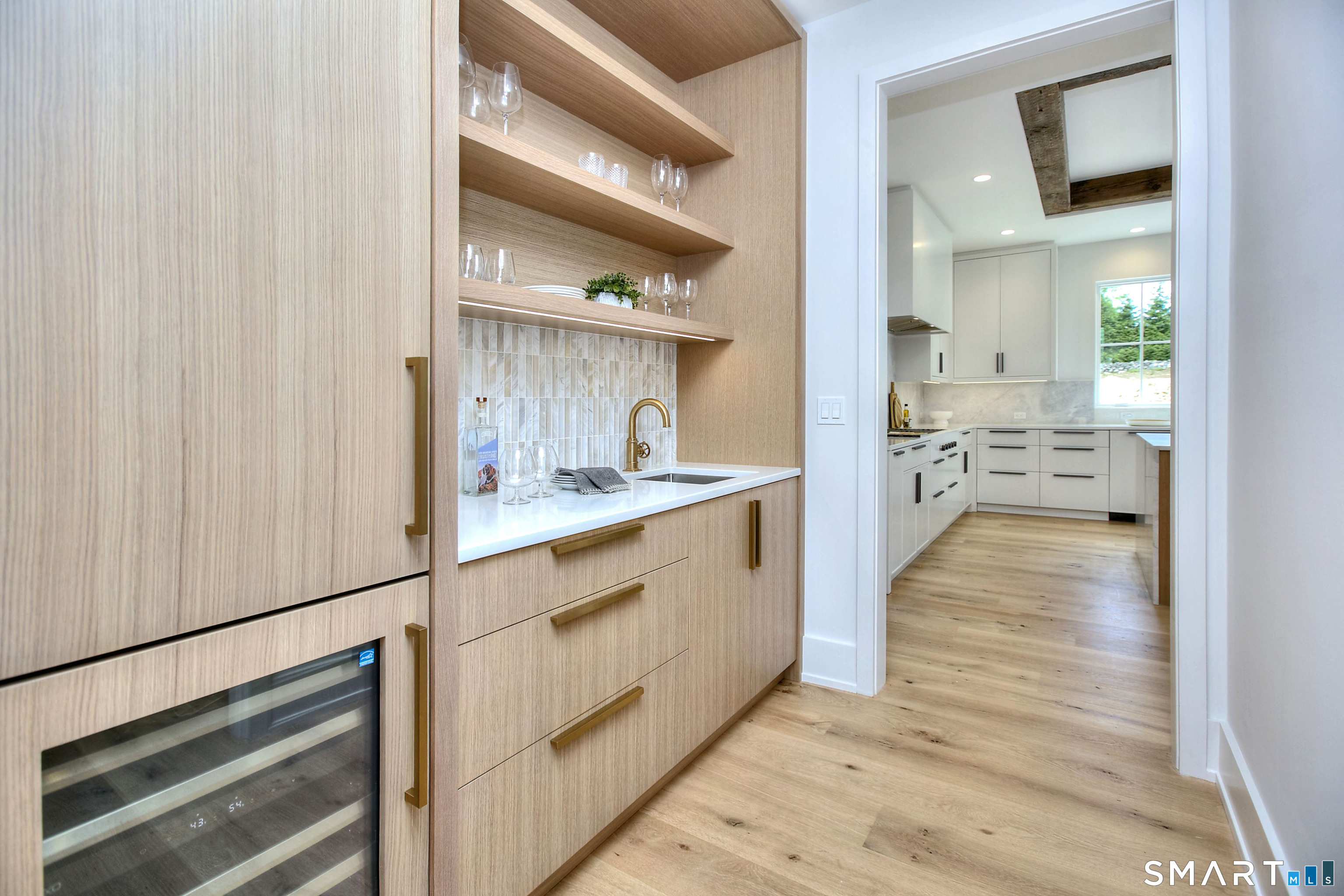 8 Pleasant Valley Lane