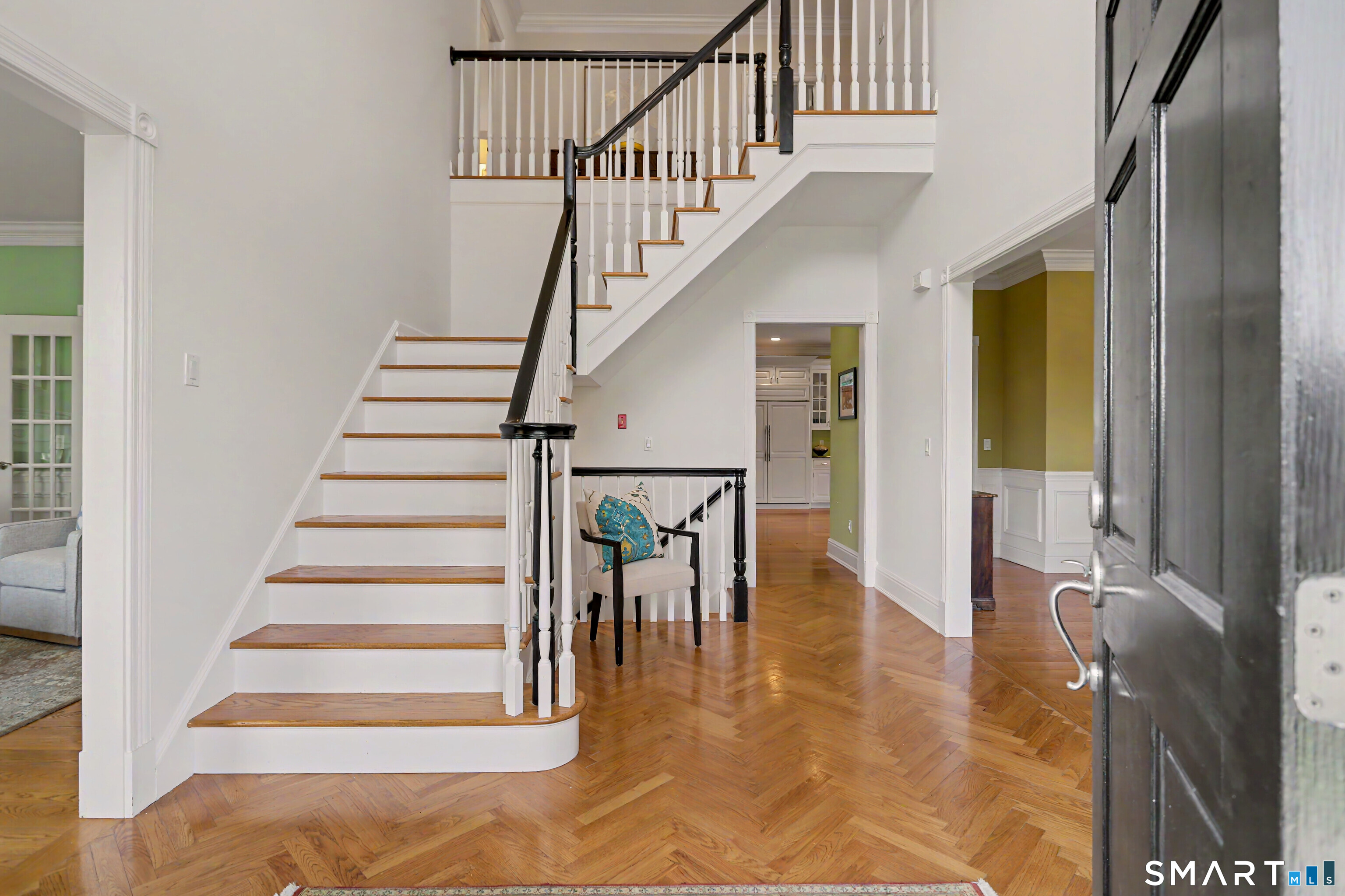 7 Pond Edge Road