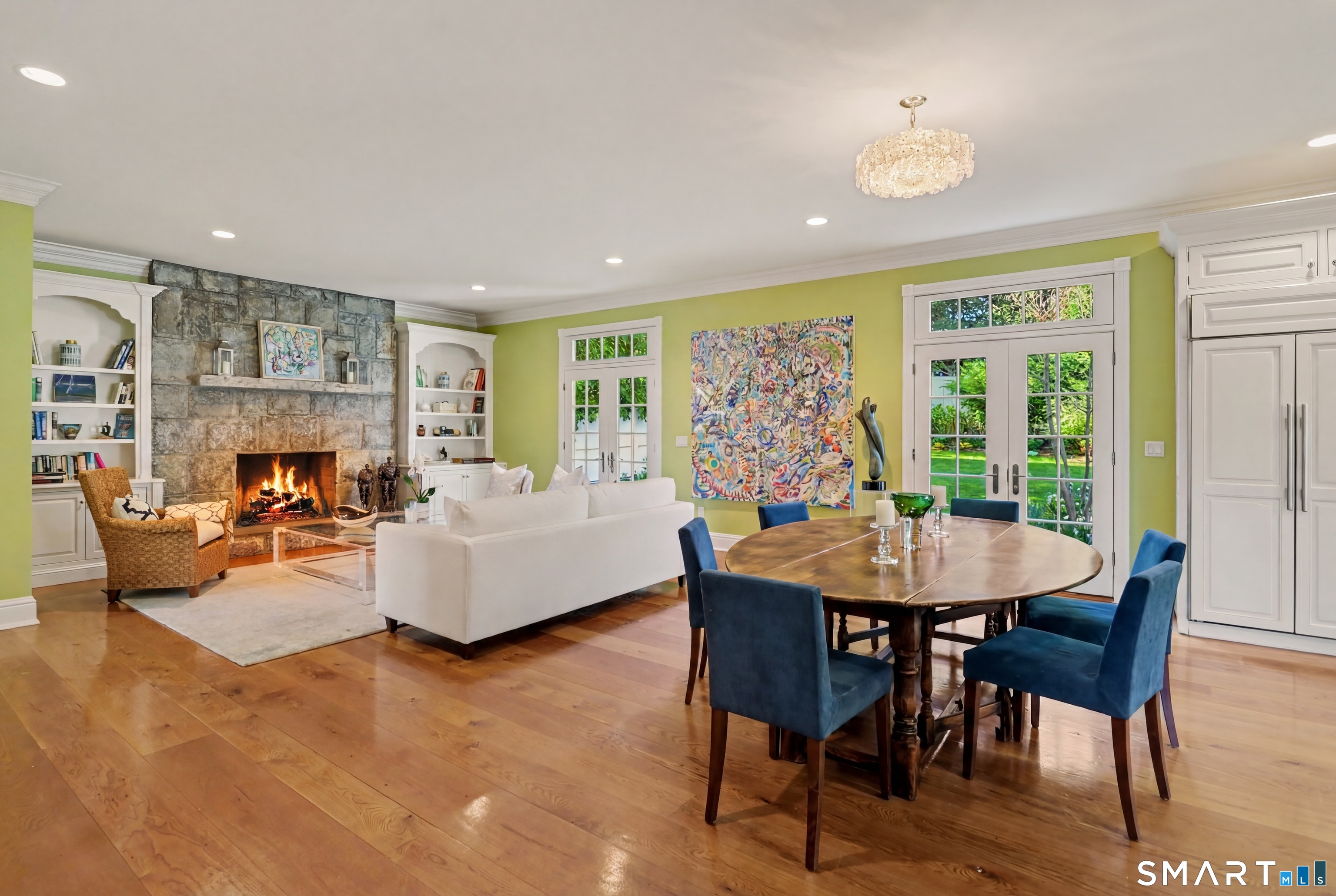 7 Pond Edge Road