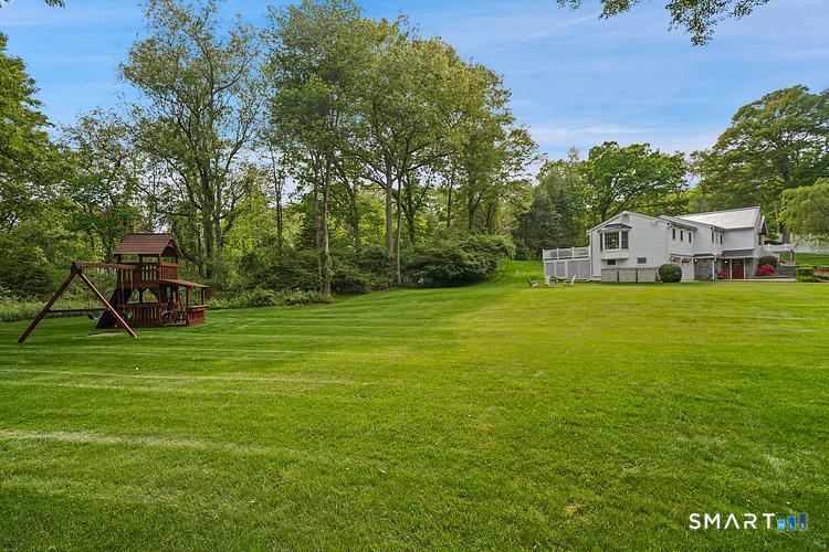 2 Grassy Plains Road