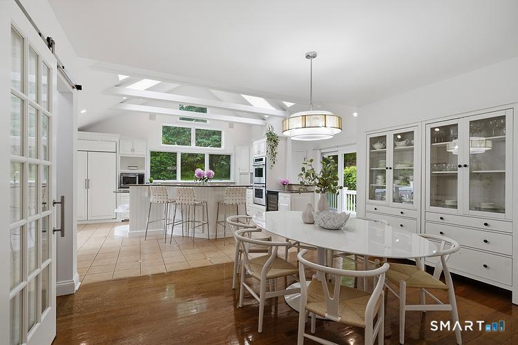2 Grassy Plains Road