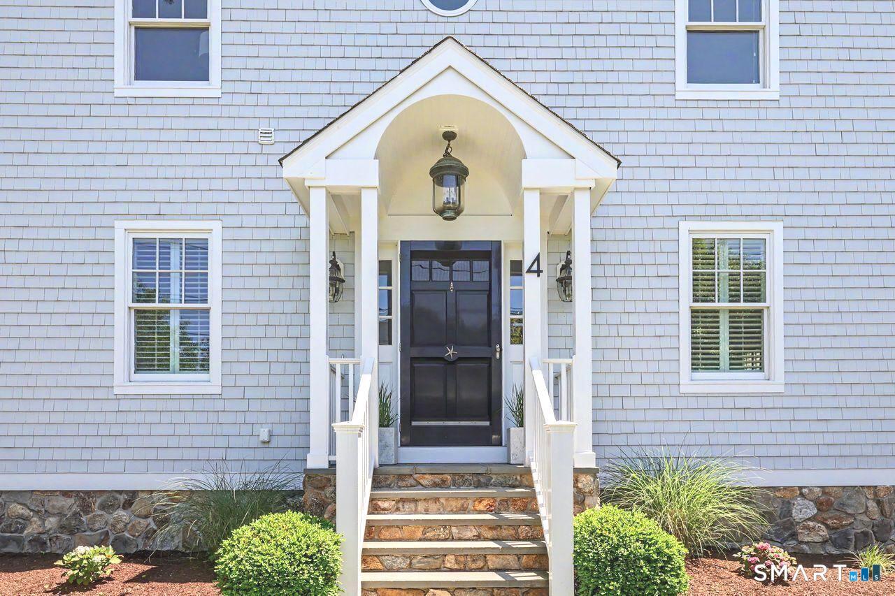 4 Harbor View Avenue