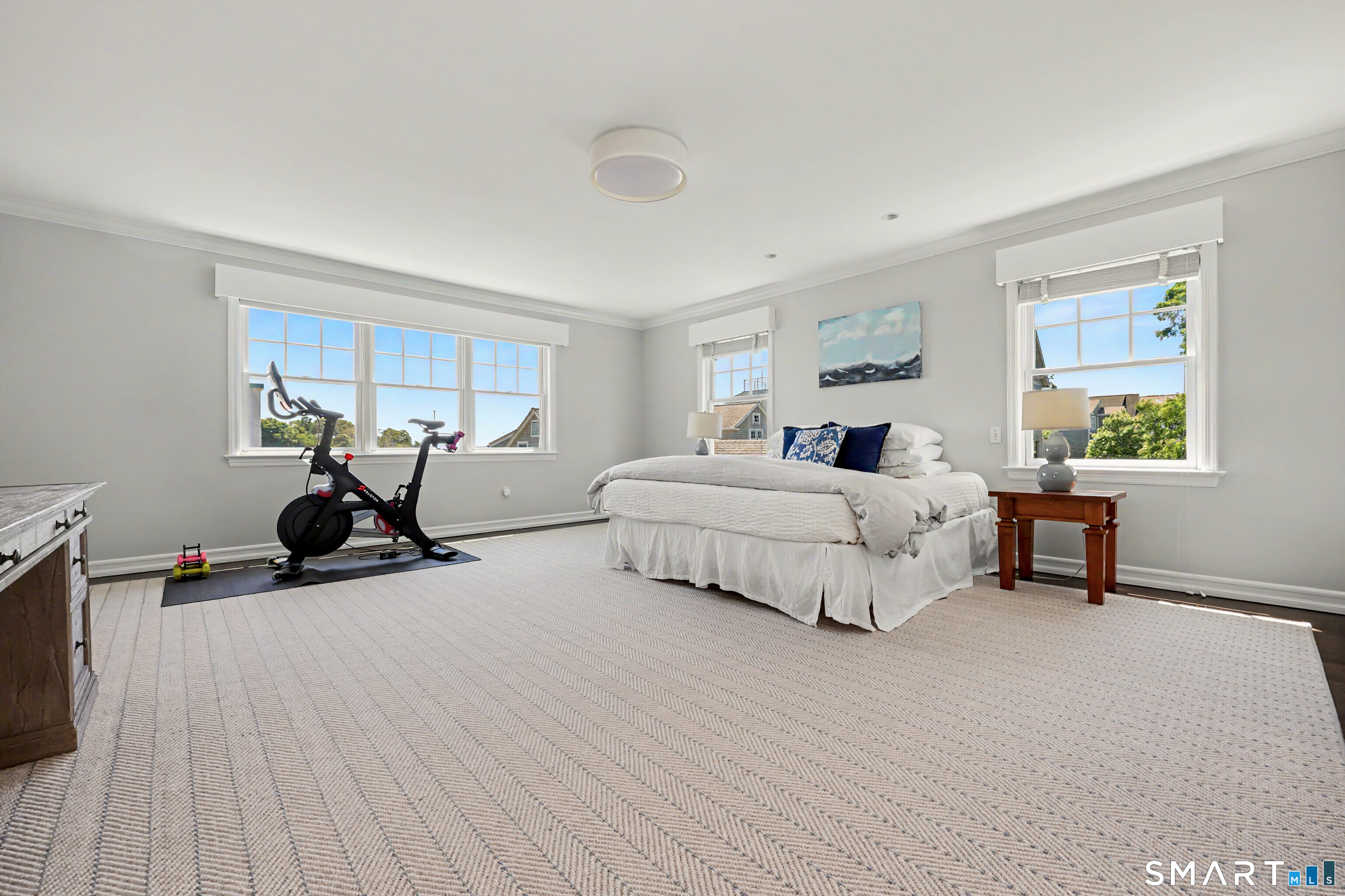 4 Harbor View Avenue