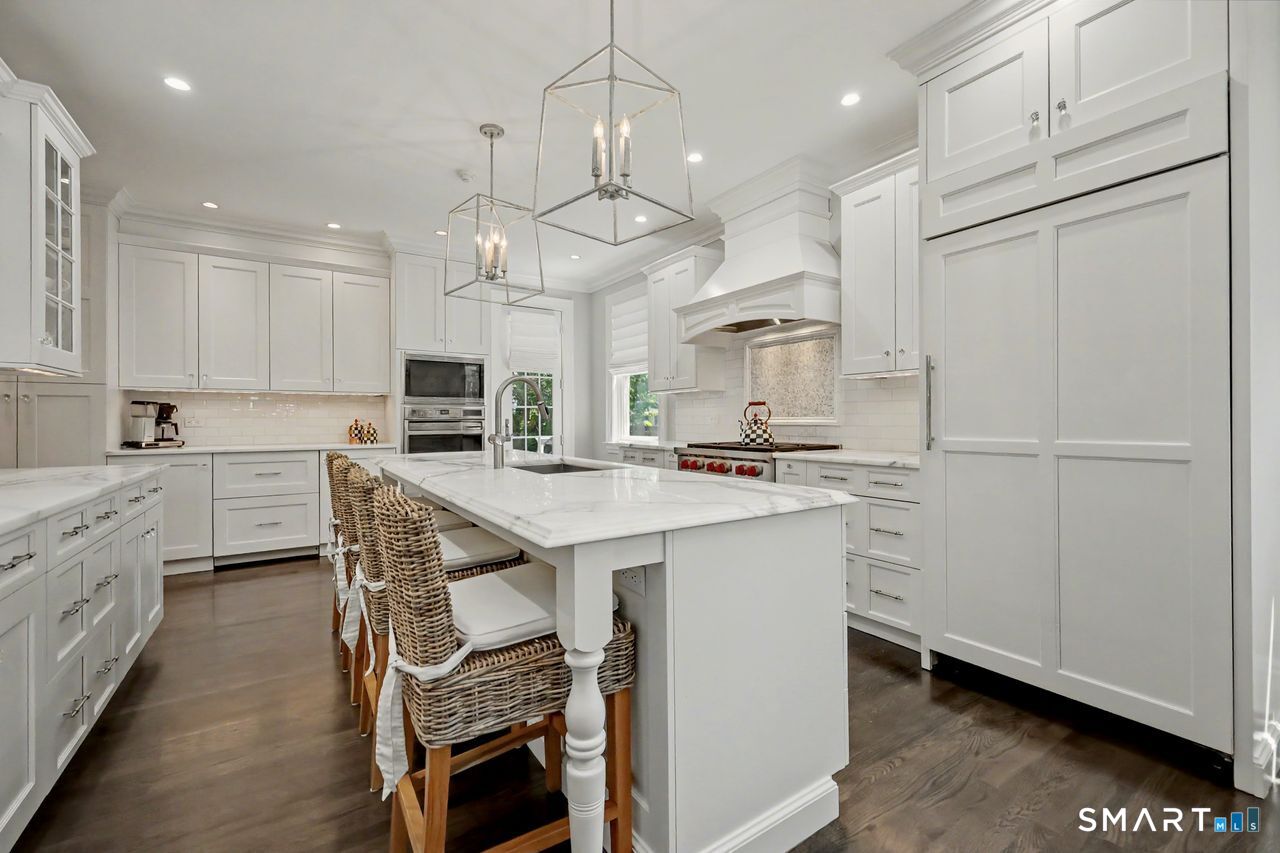 4 Harbor View Avenue