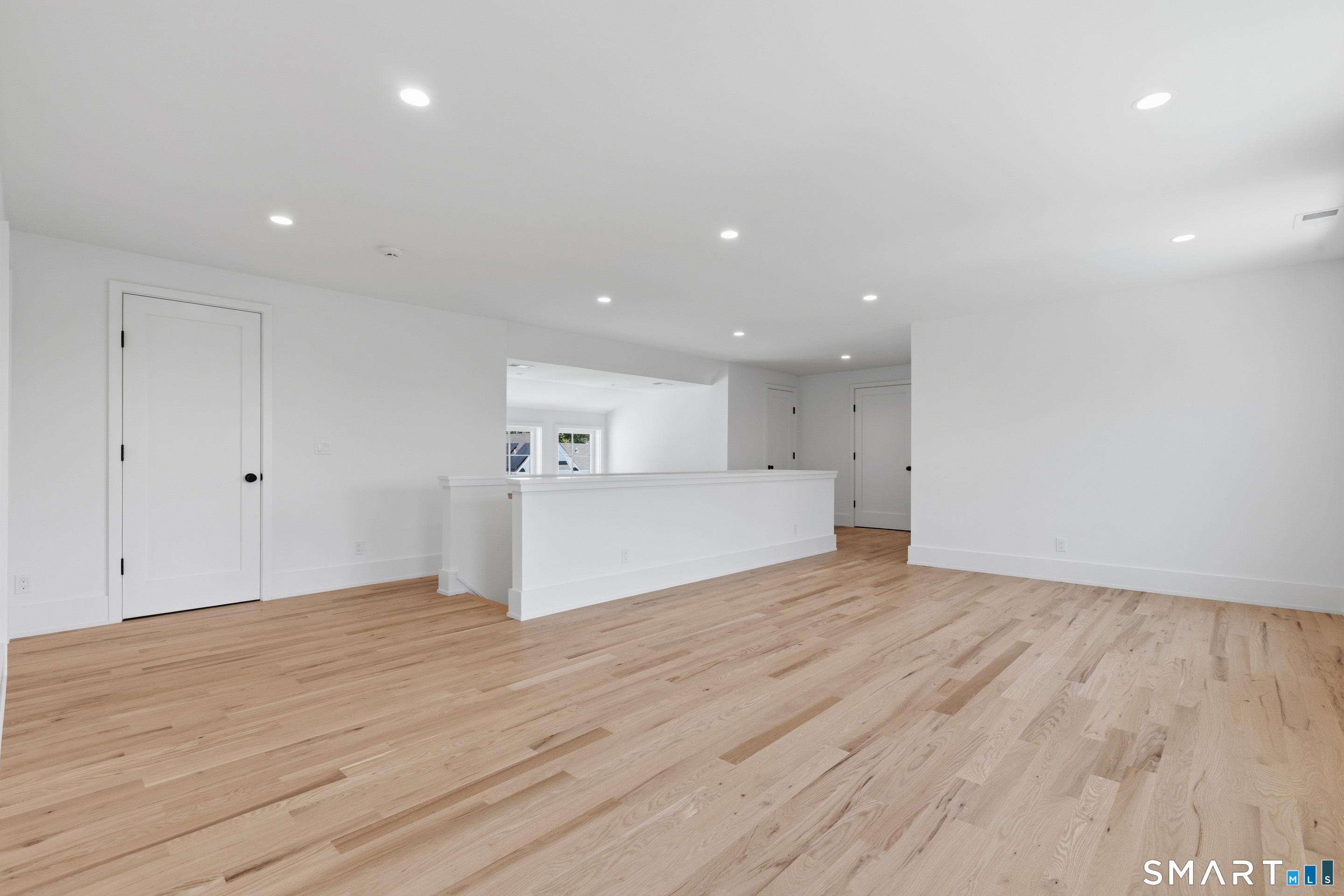 13 Edgemarth Hill Road