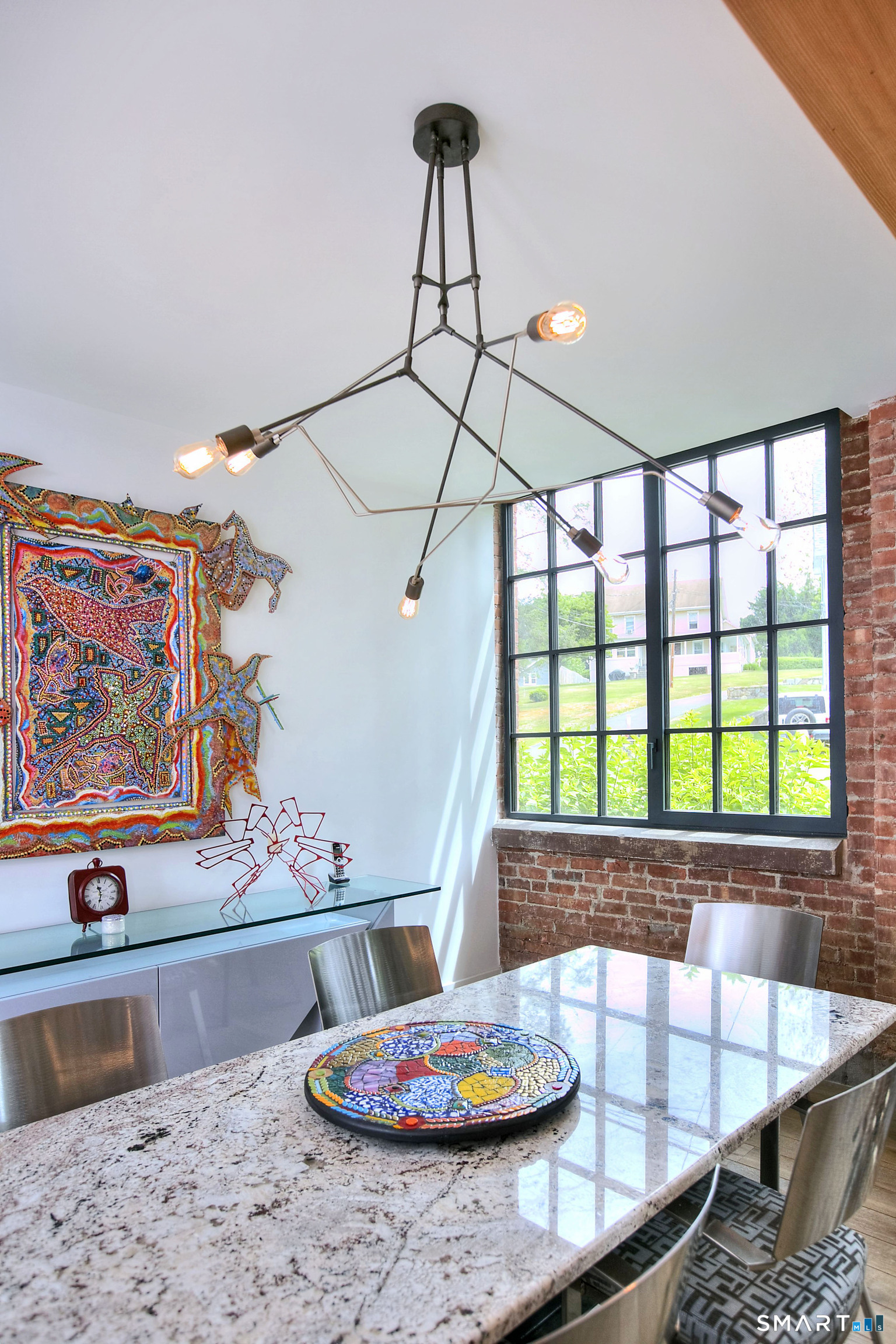 41 Richmondville Avenue Unit: 102