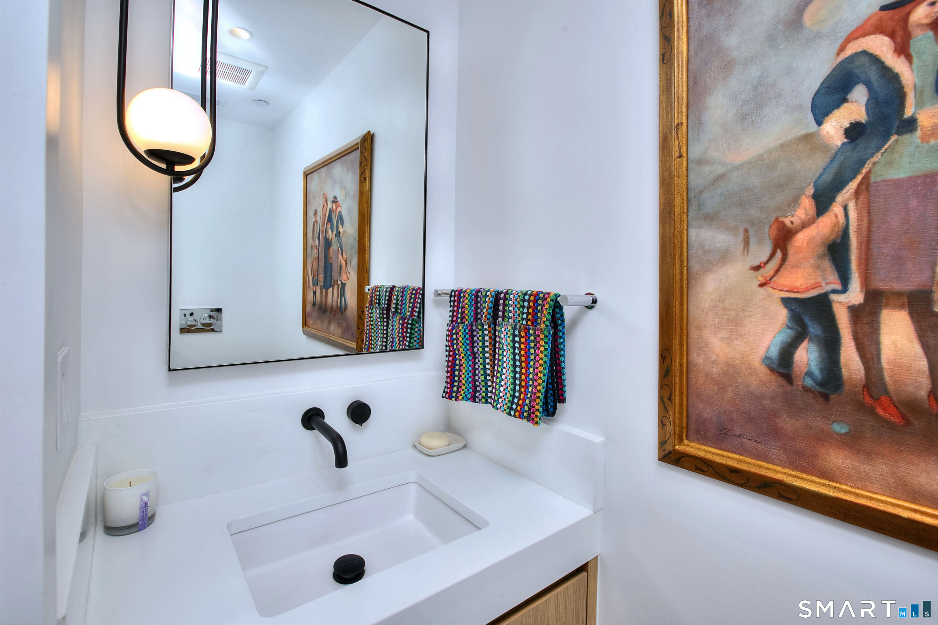 41 Richmondville Avenue Unit: 102