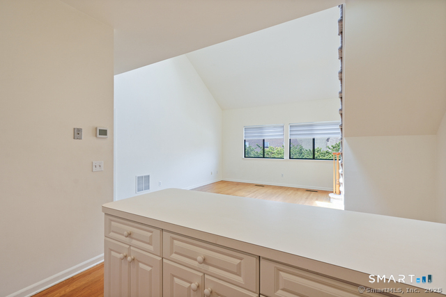 2435 Bedford Street Unit: 21HH