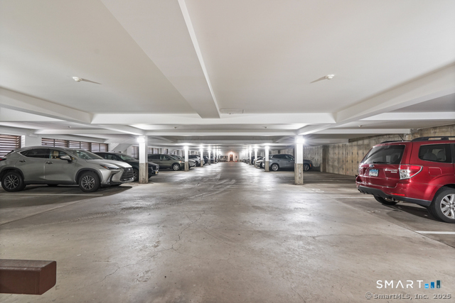 2435 Bedford Street Unit: 21HH
