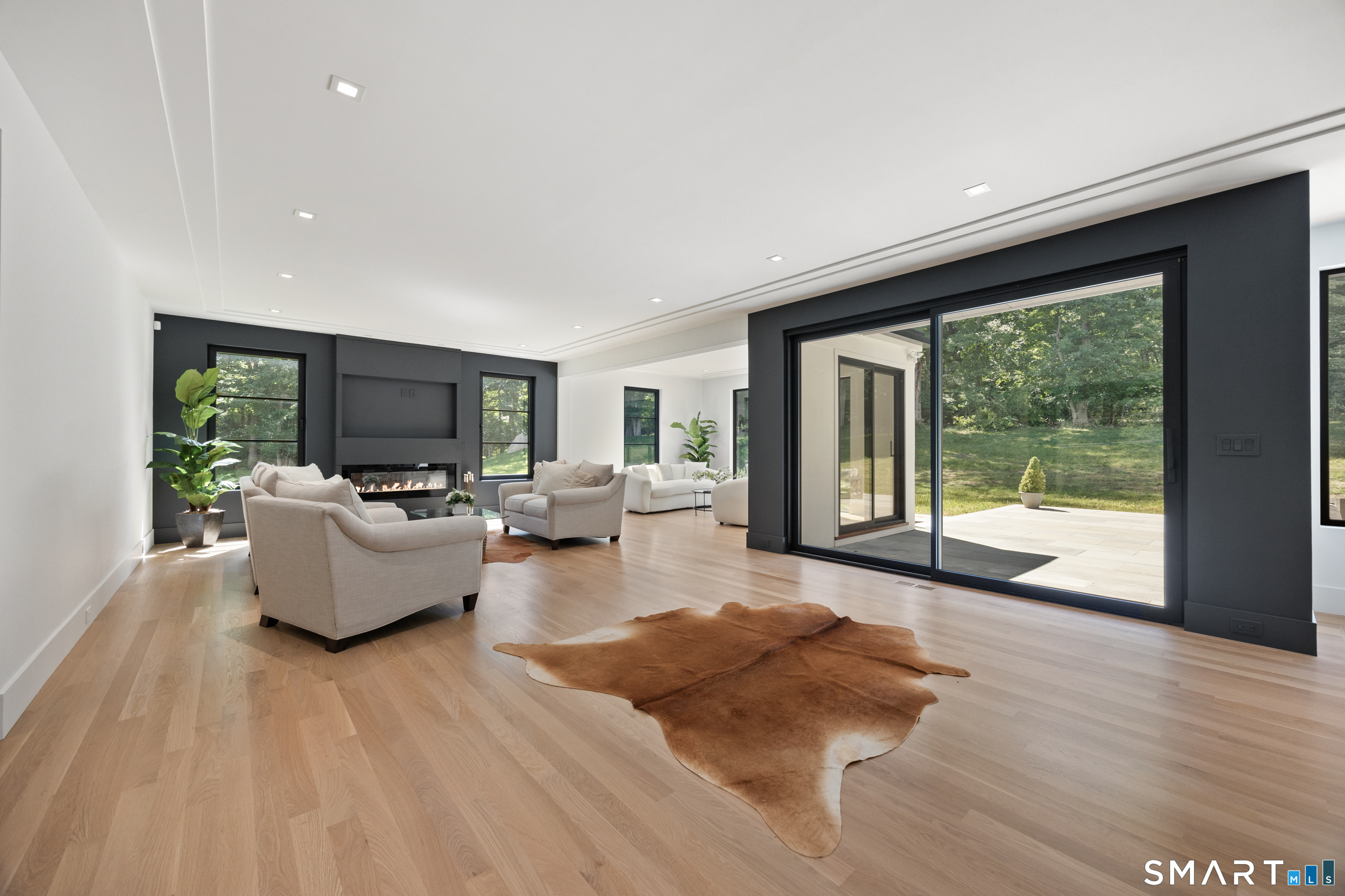 1 Twin Oaks Lane