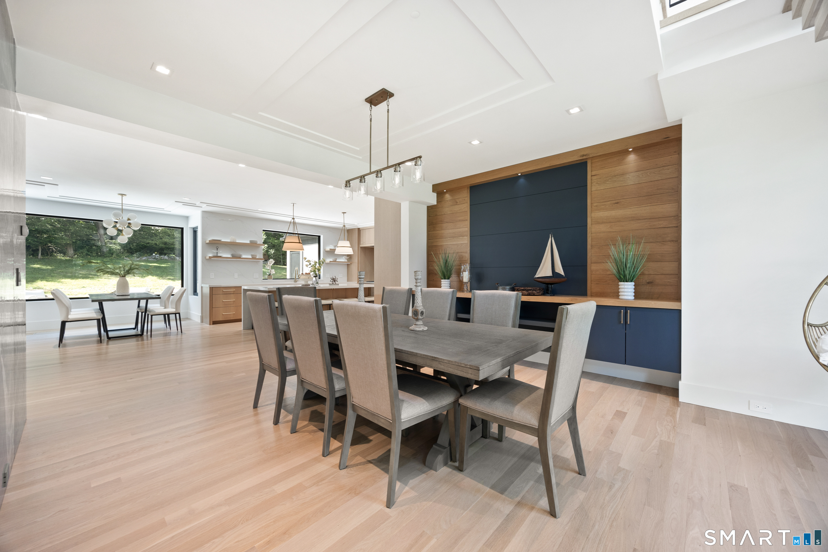 1 Twin Oaks Lane