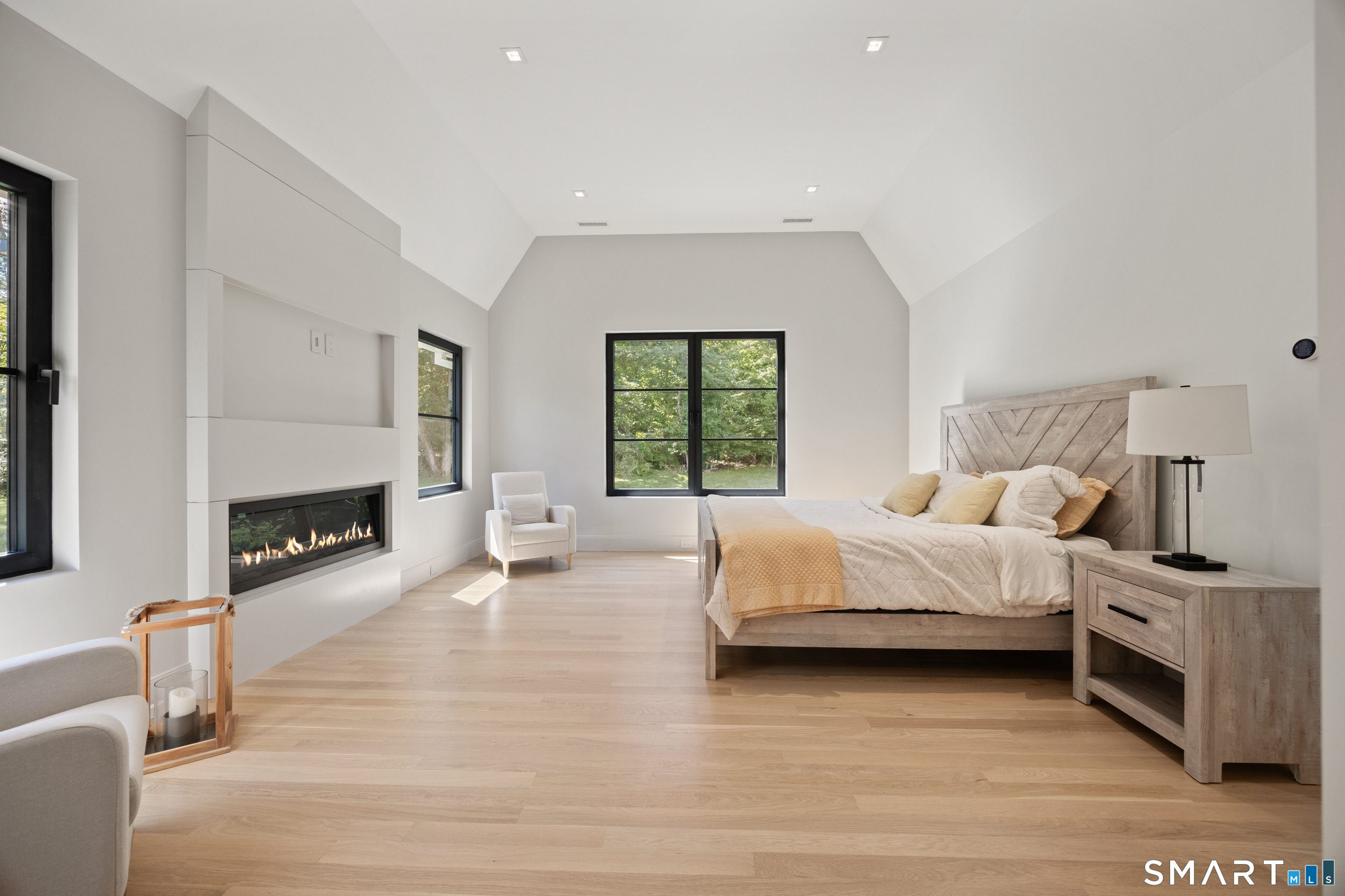 1 Twin Oaks Lane