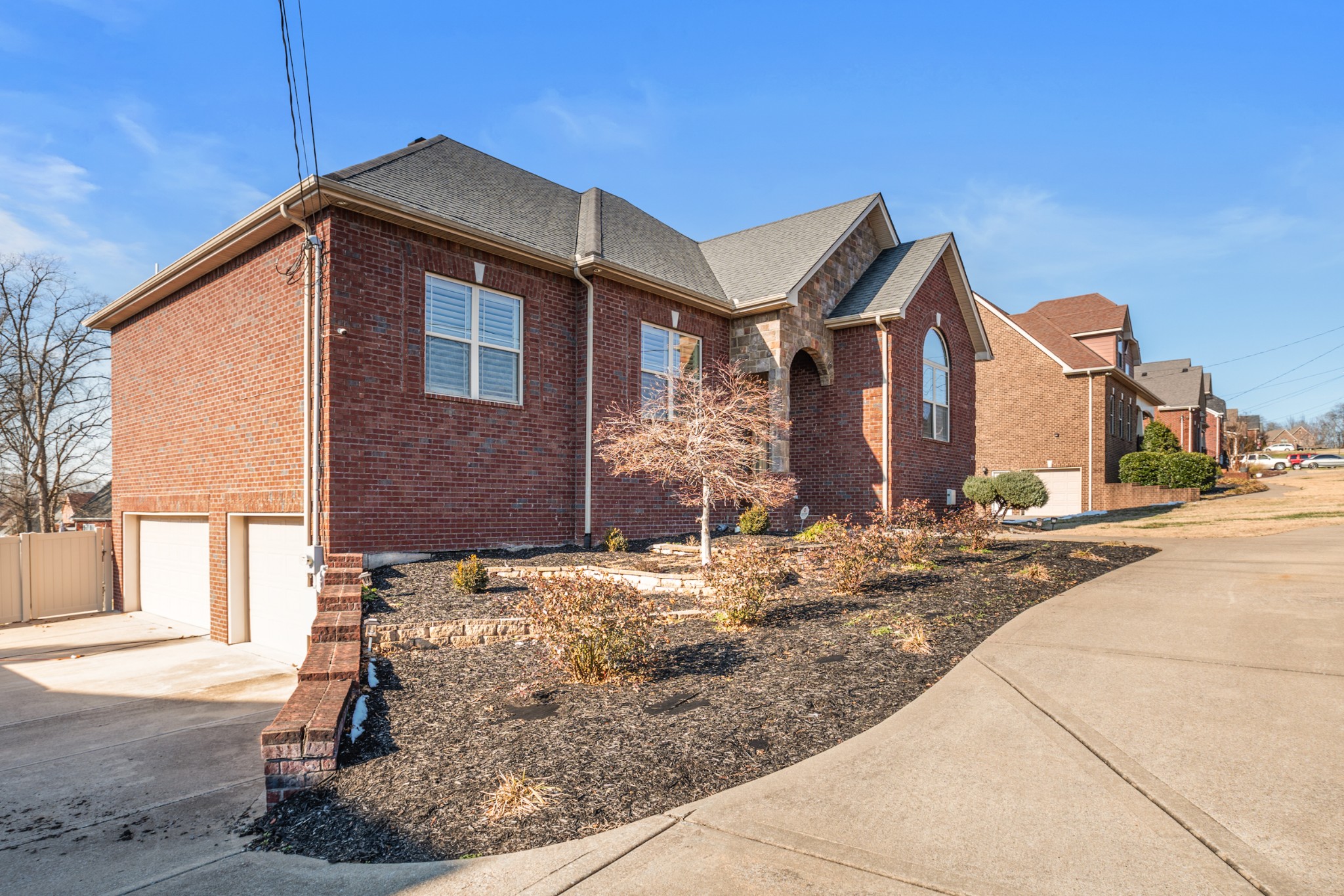 3217 Potts Xing