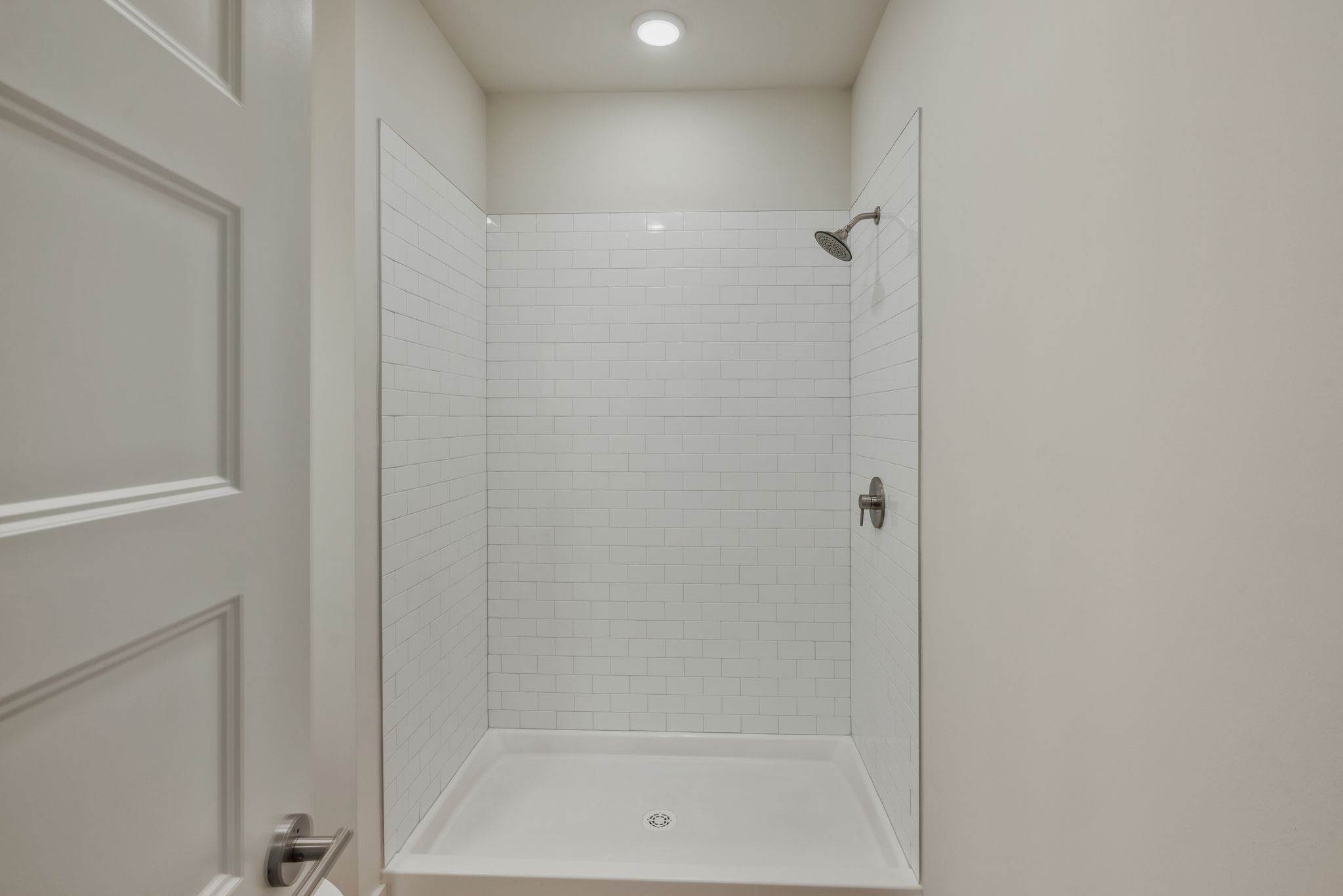 600 E Trinity Ln Unit: 115