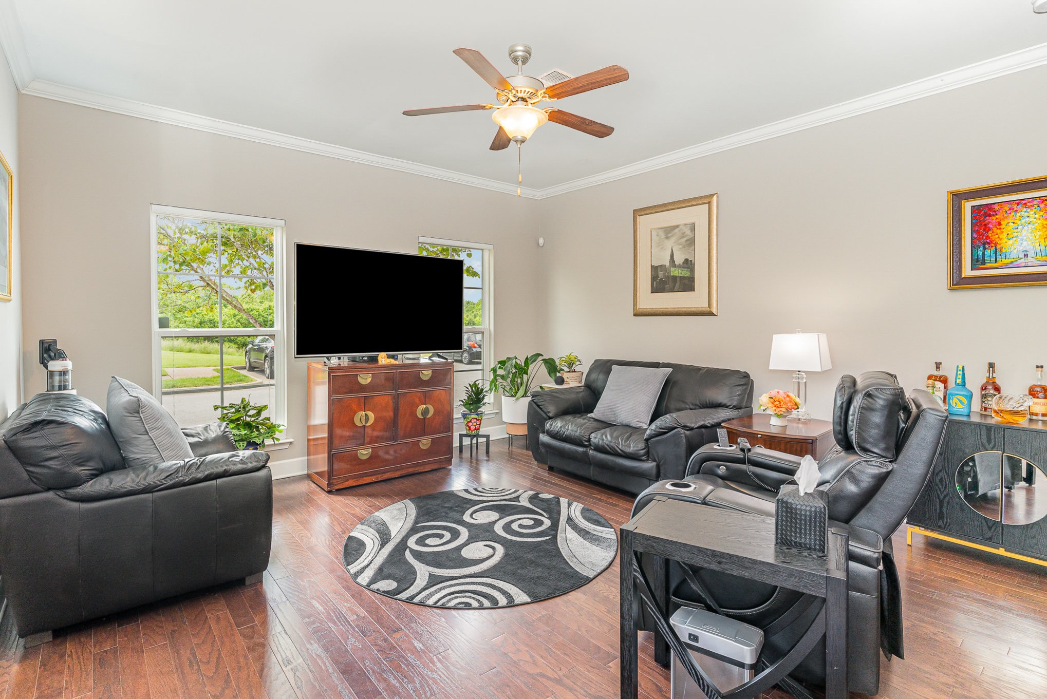 8914 Sunnyfield Way