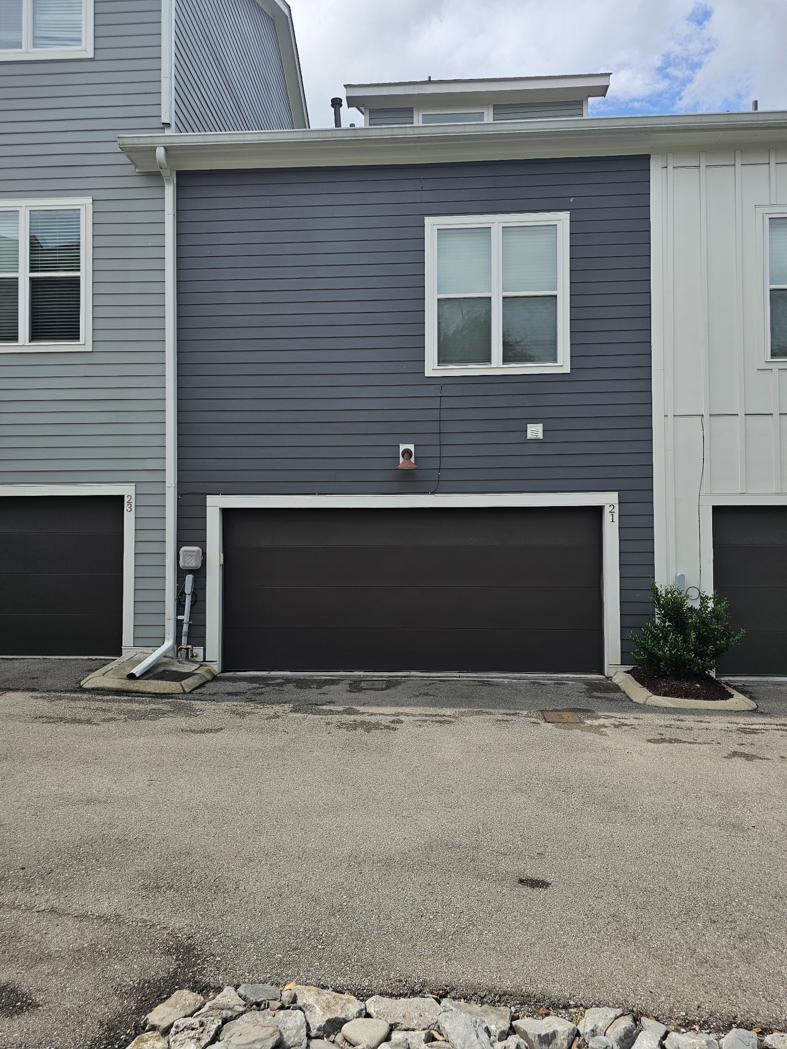700 James Ave Unit: 21