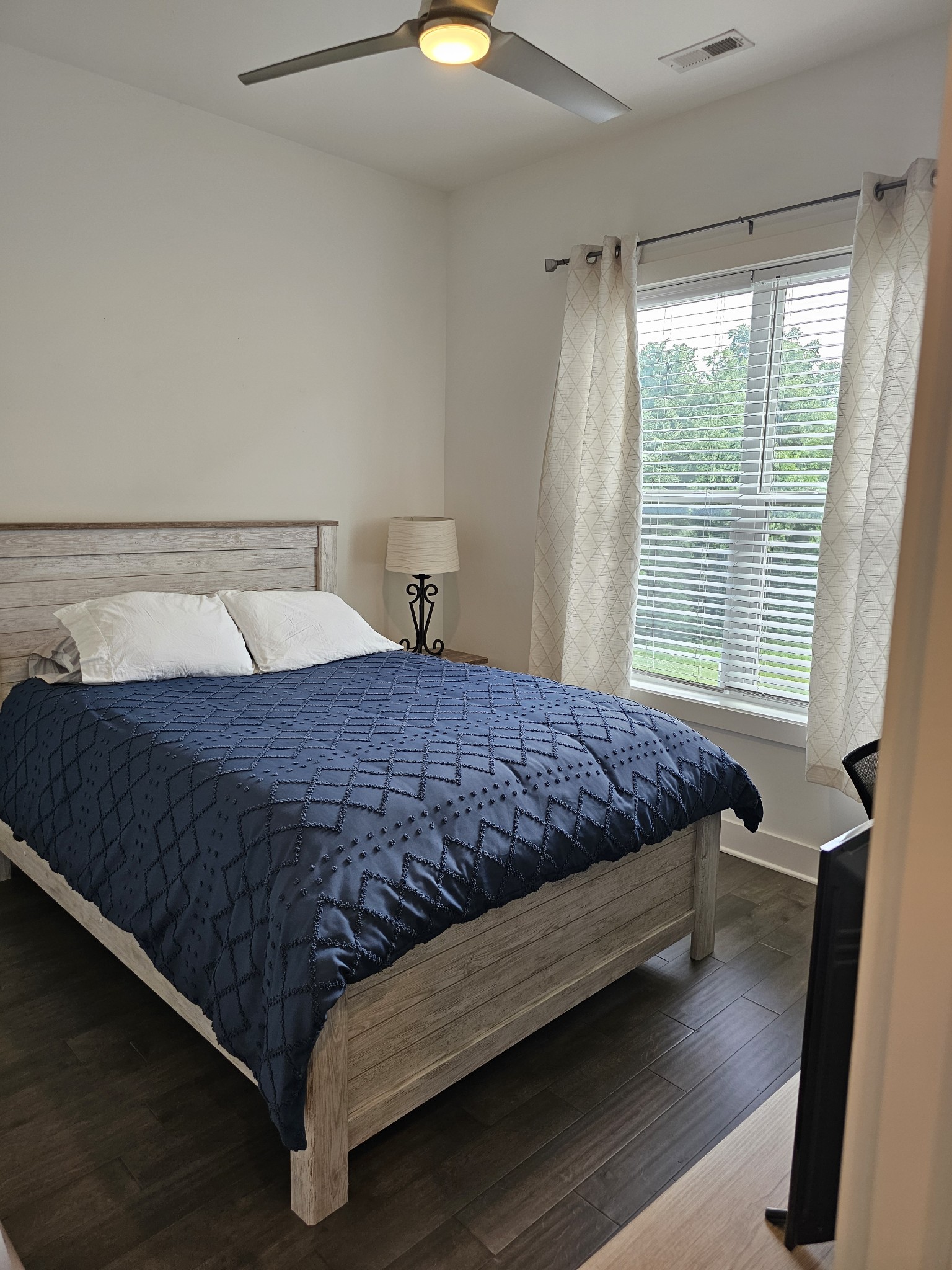 700 James Ave Unit: 21