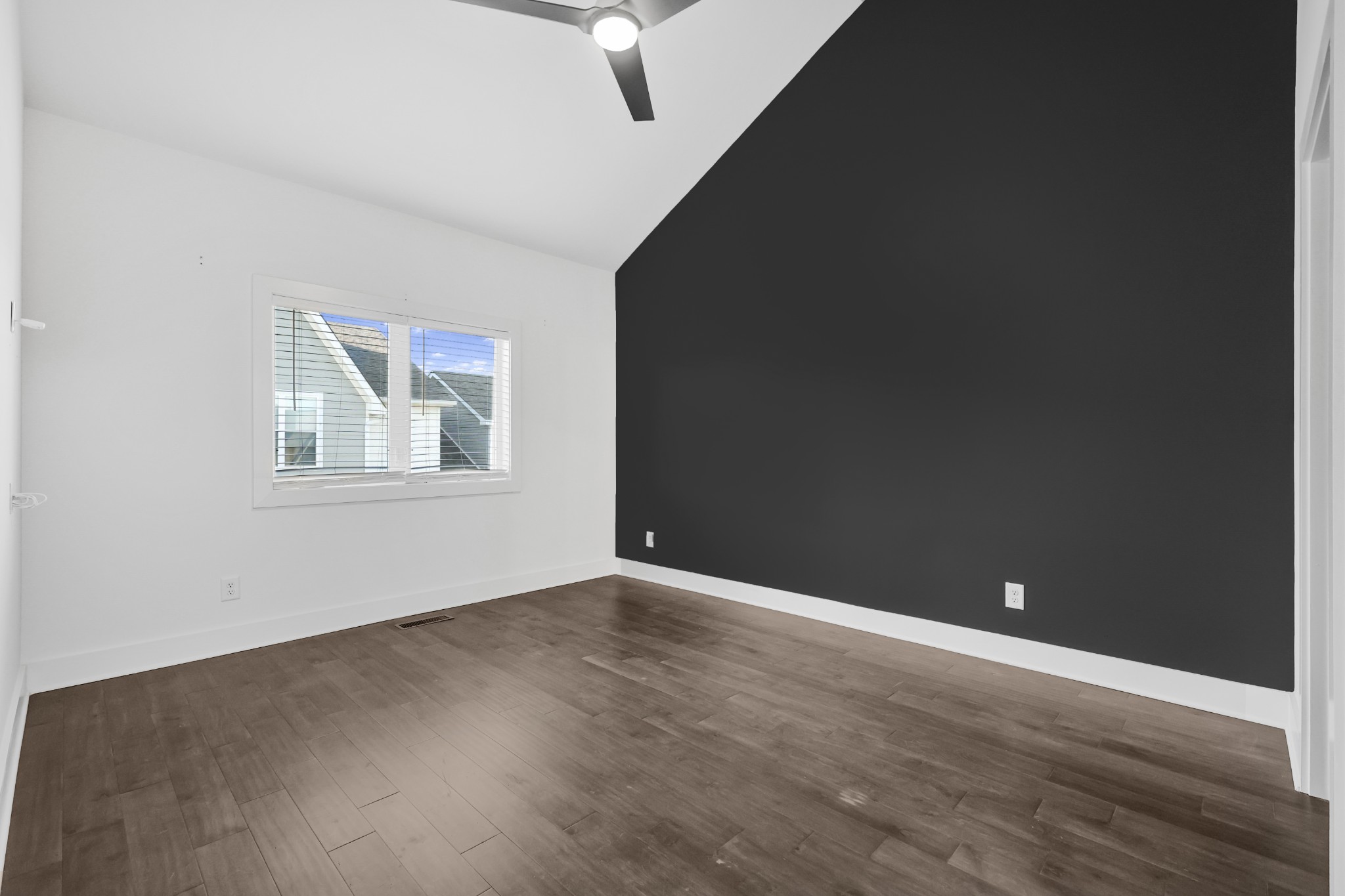 700 James Ave Unit: 21