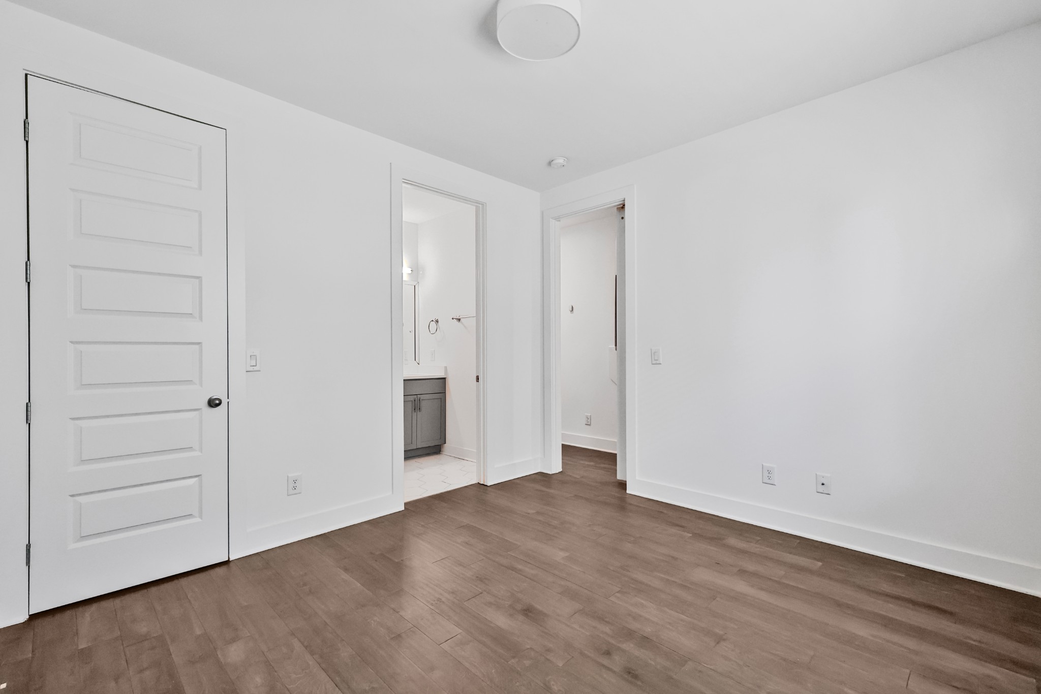 700 James Ave Unit: 21