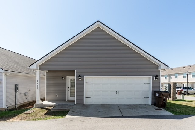 2318 Countess Aly