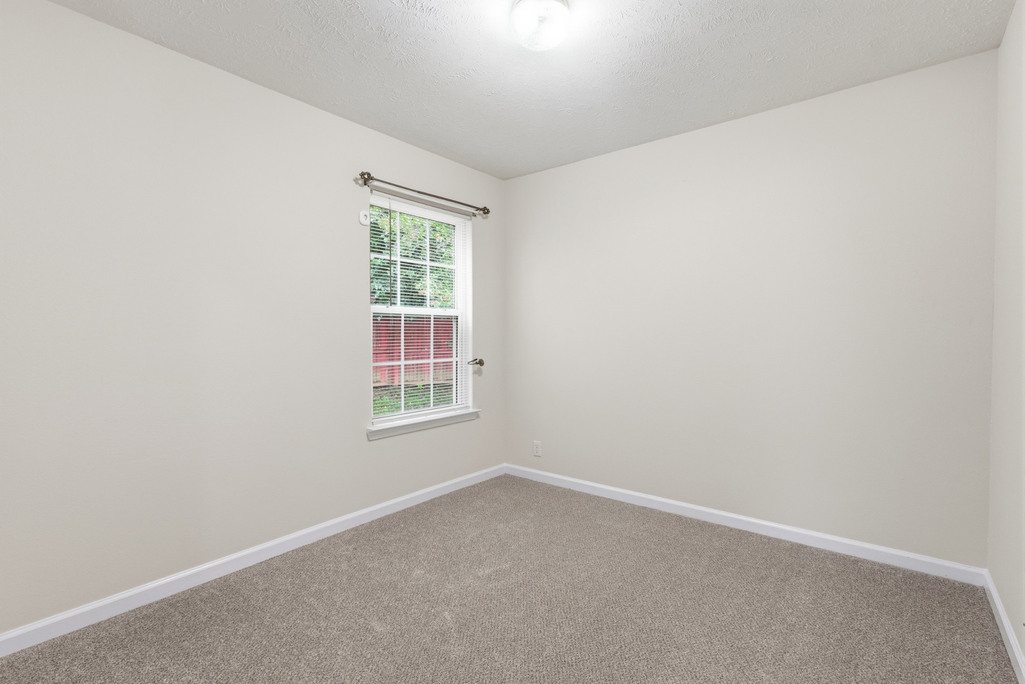 1541 James Gafford Dr