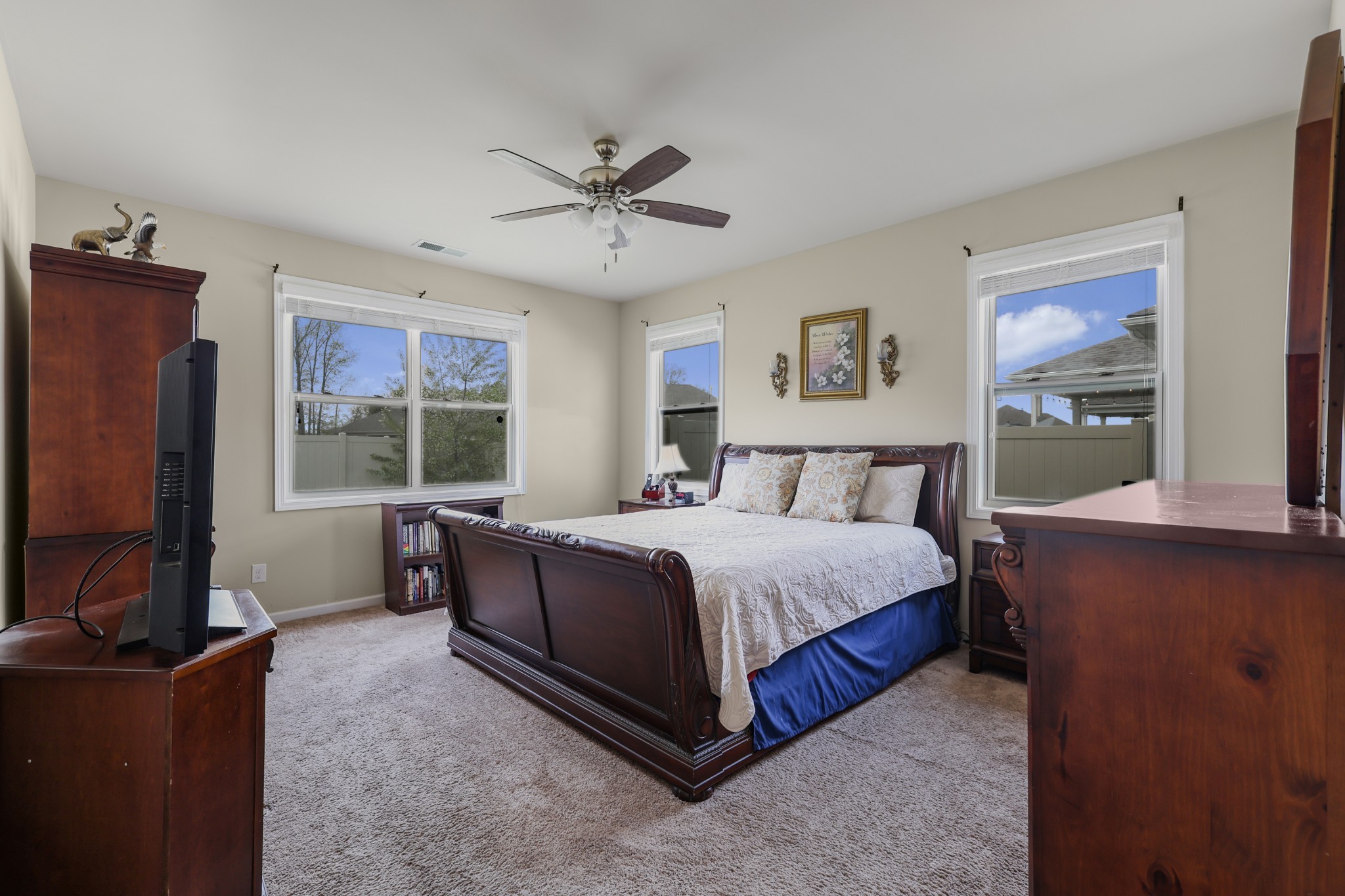 6515 Tulip Tree Dr
