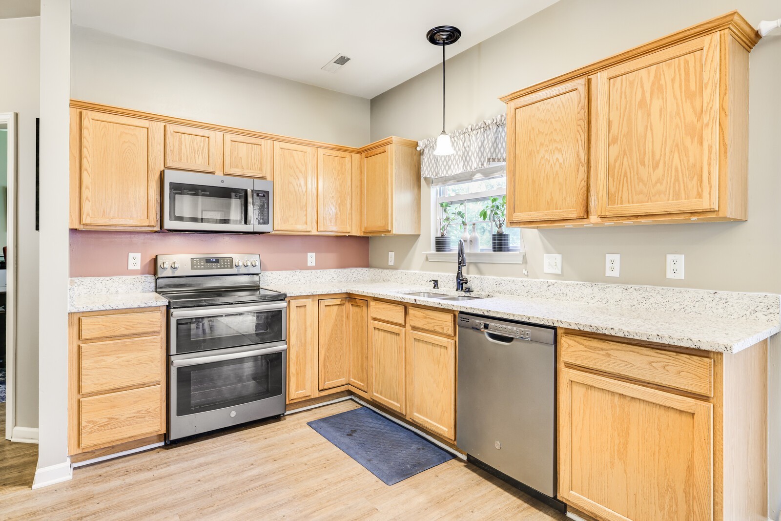 131 Nashboro Grns