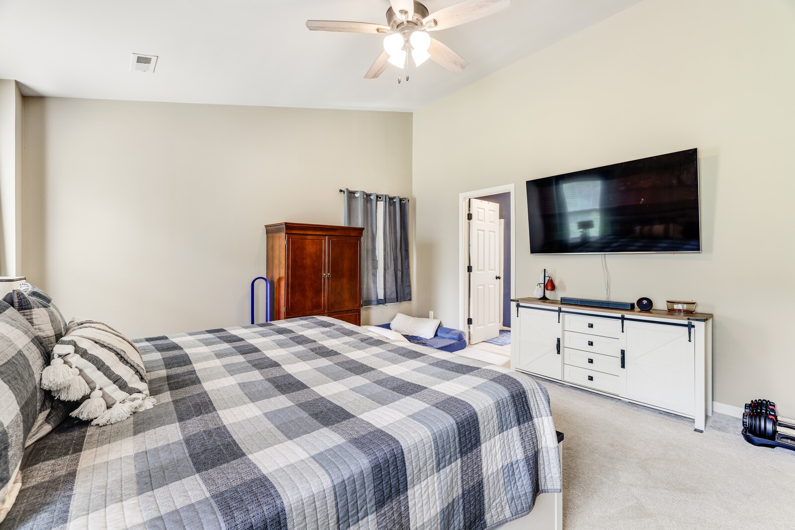131 Nashboro Grns