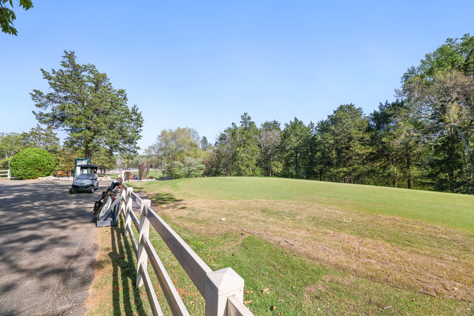 131 Nashboro Grns