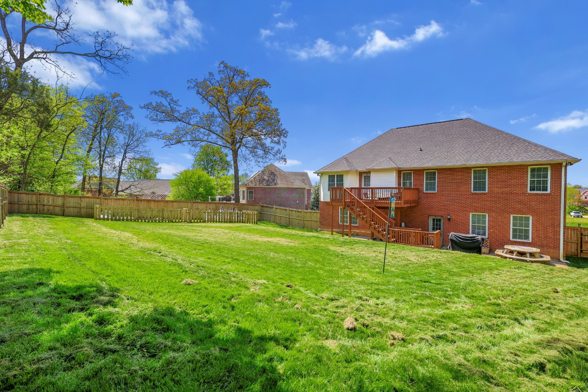 2235 Jasmine Dr