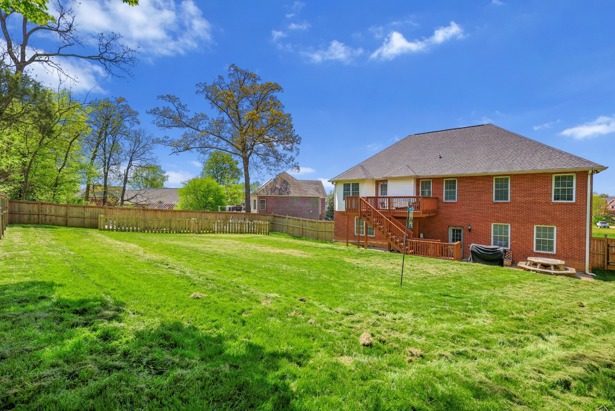 2235 Jasmine Dr