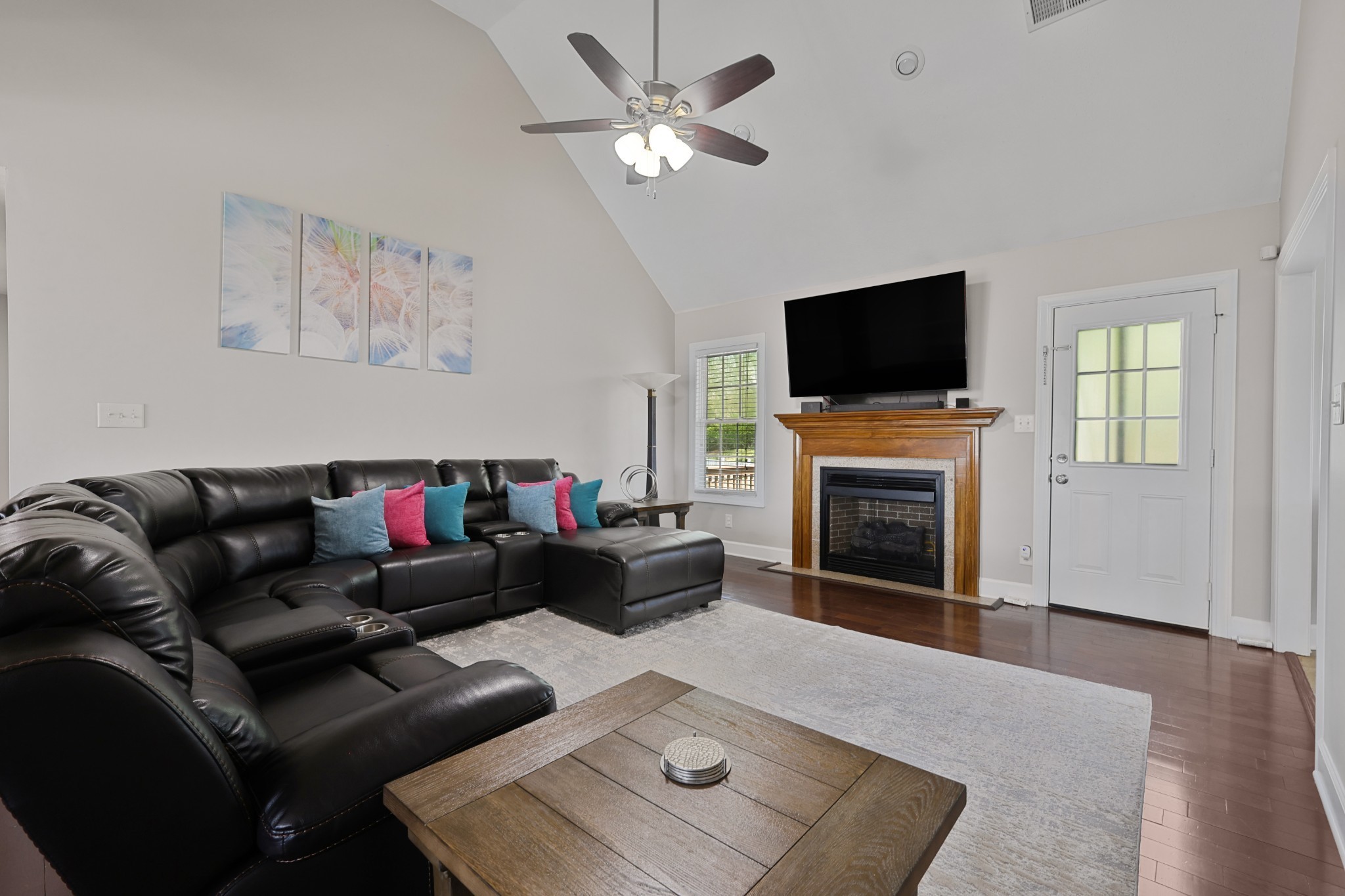 2235 Jasmine Dr