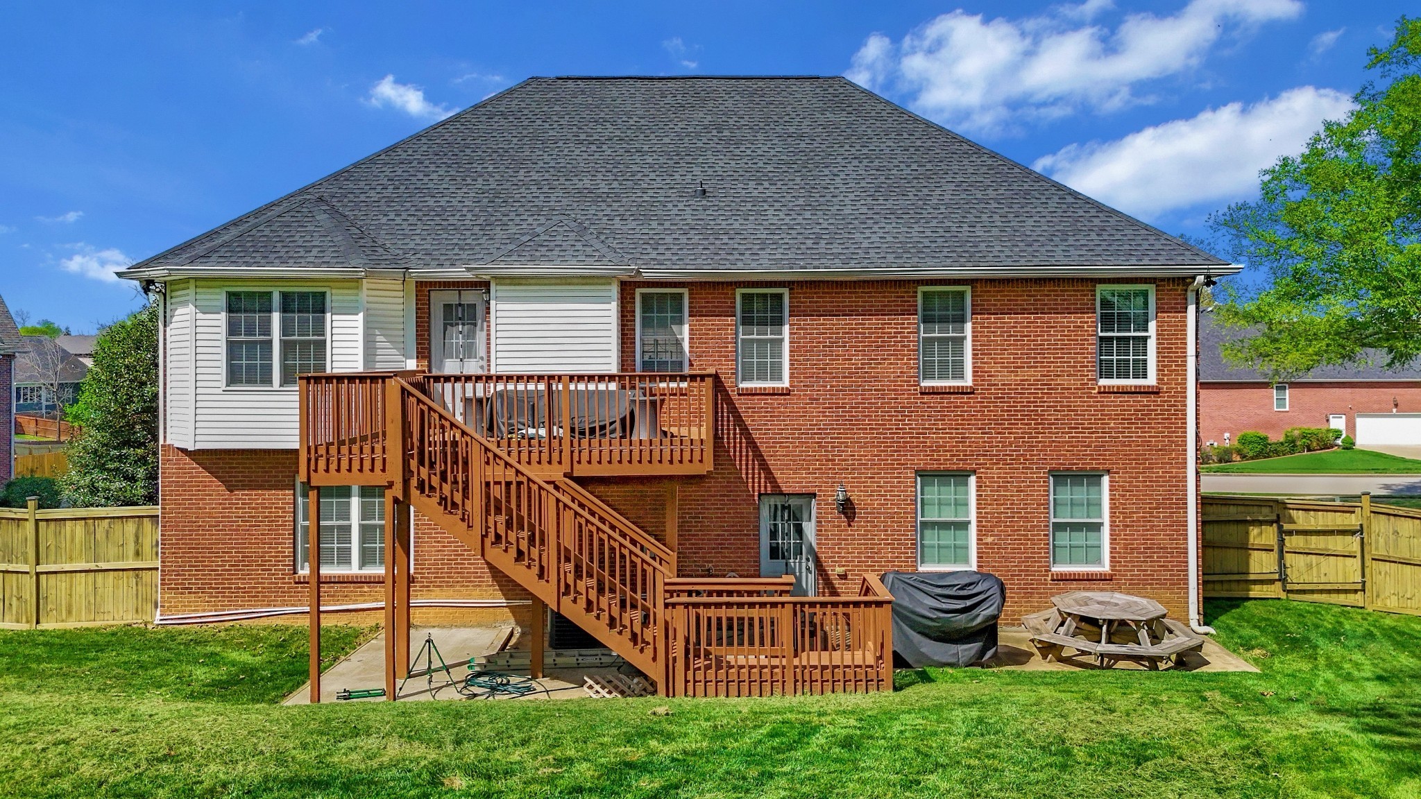2235 Jasmine Dr