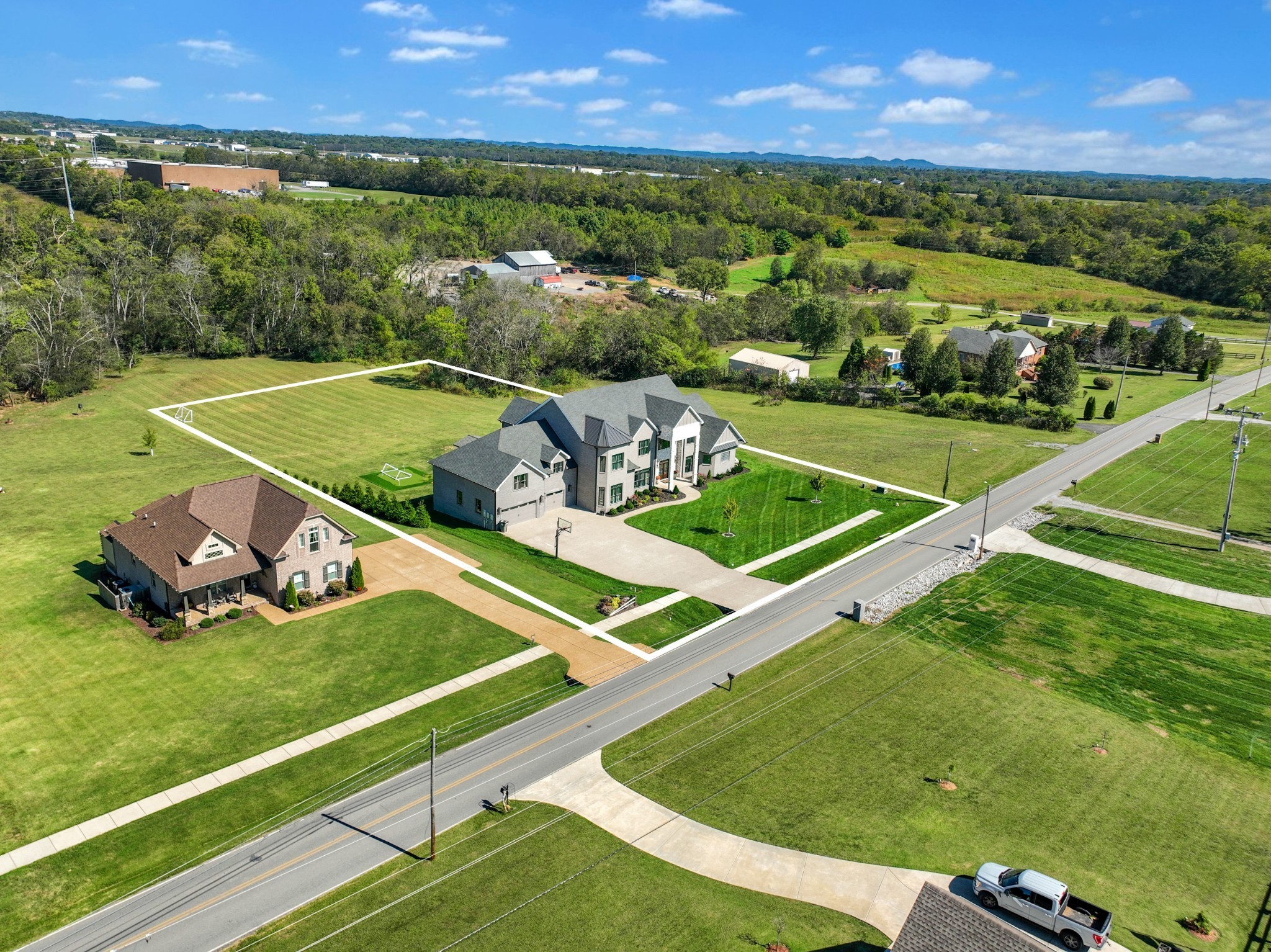 617 Coles Ferry Rd