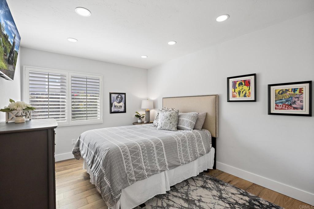 1960 Avenida La Posta