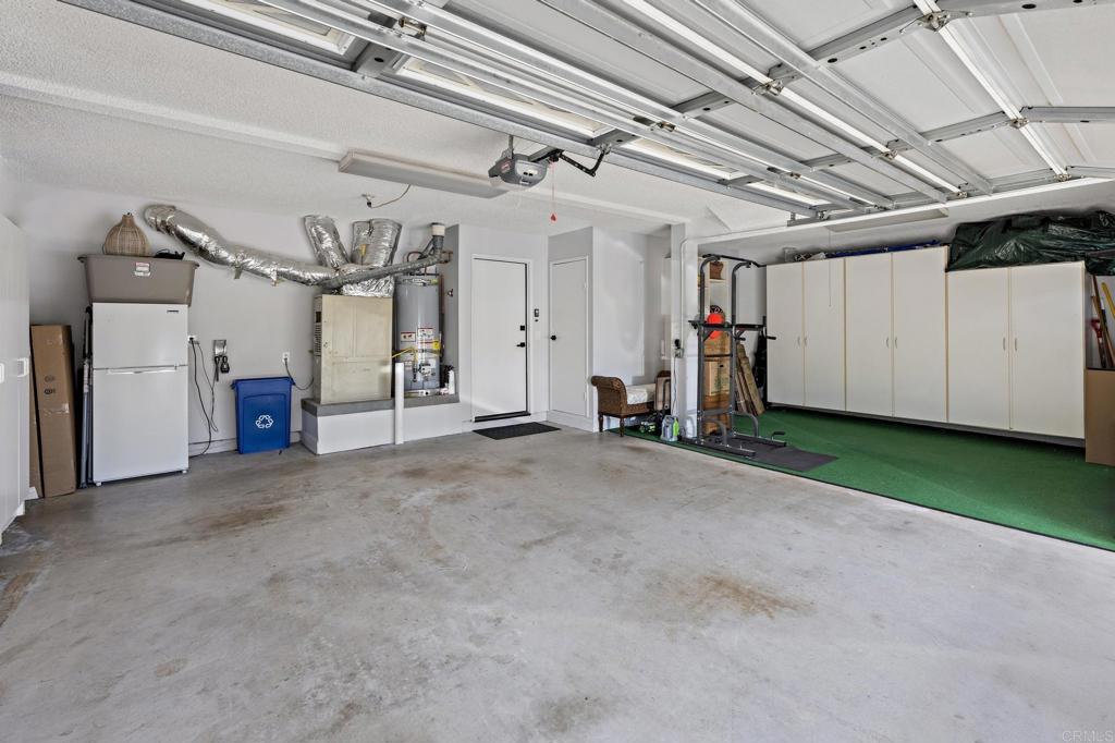 1960 Avenida La Posta