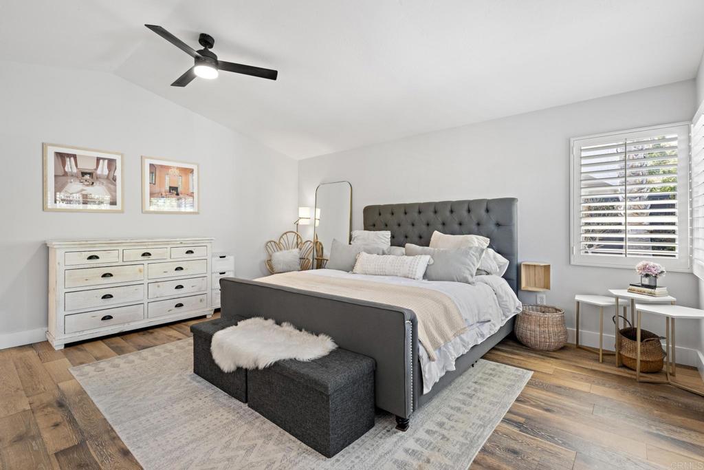 1960 Avenida La Posta