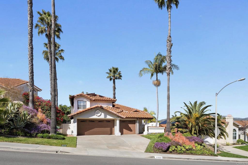 1960 Avenida La Posta