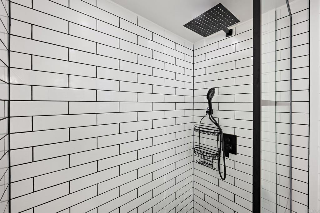 1960 Avenida La Posta