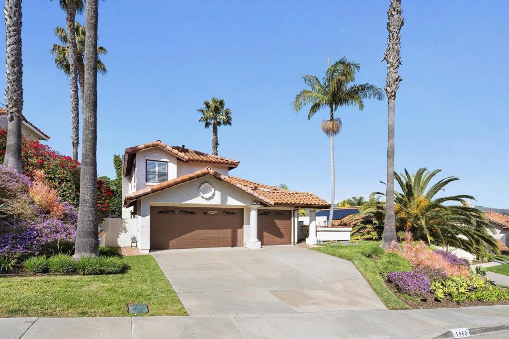 1960 Avenida La Posta