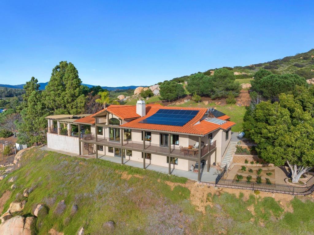 14817 Highland Valley Road