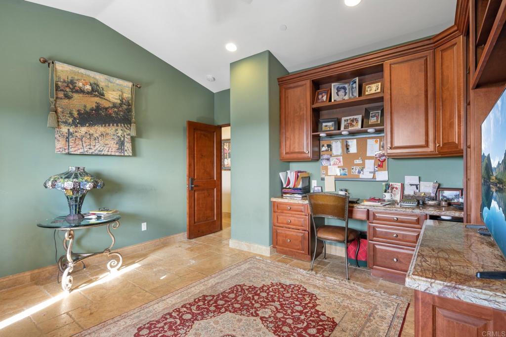 14817 Highland Valley Road