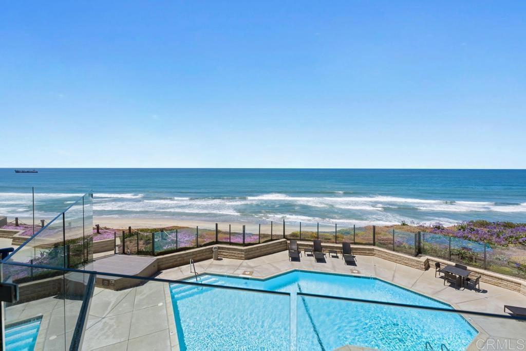 233 S Helix Avenue 33