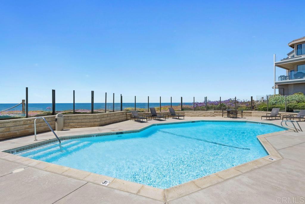 233 S Helix Avenue 33