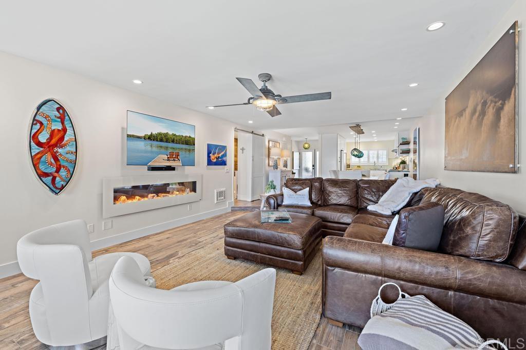 233 S Helix Avenue 33