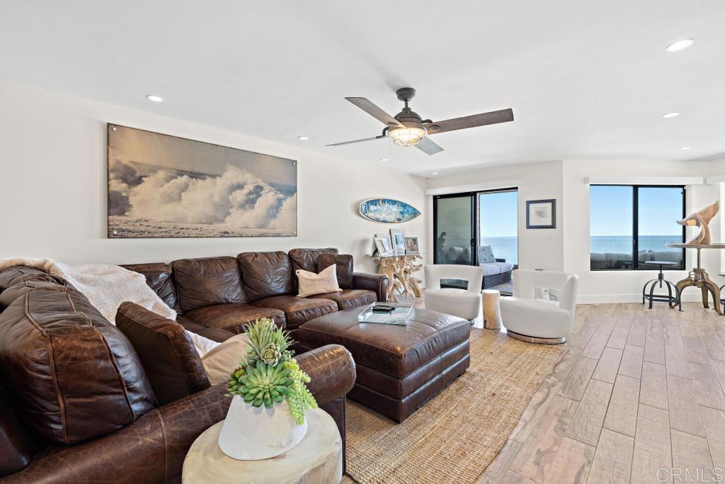 233 S Helix Avenue 33